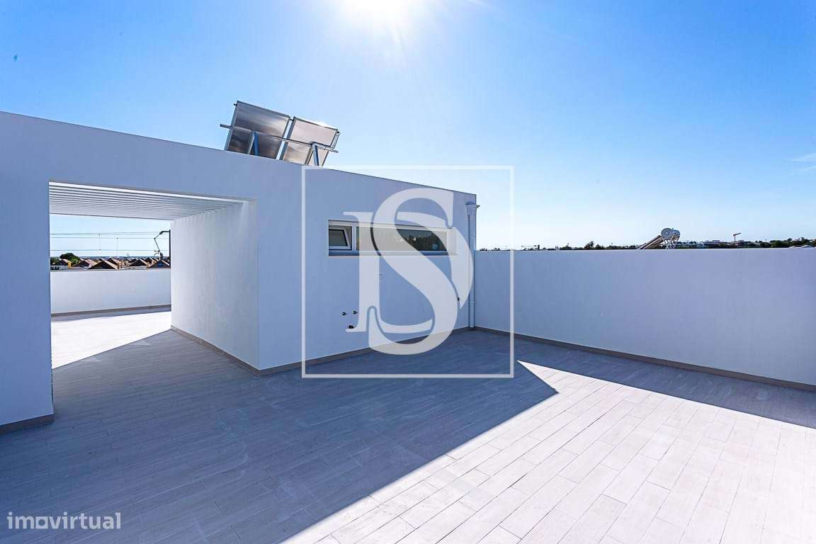 Moradia T4 moderna e exclusiva em  Tavira!-26