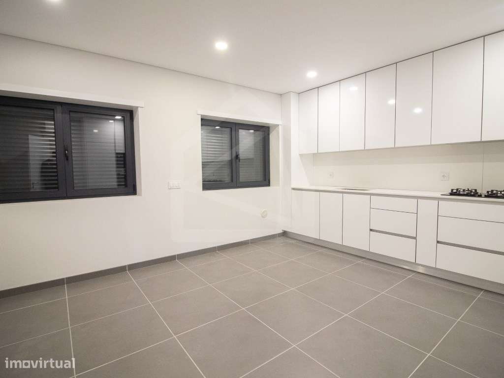 Apartamento Novo T2+1 em Oliveira de Azeméis - Grande imagem: 2/28
