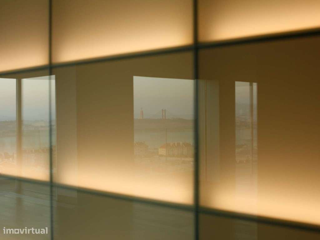 Sky Restelo | T4 - Grande imagem: 5/100