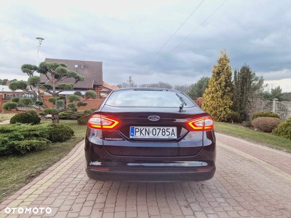 Ford Mondeo 2.0 TDCi Titanium - 3