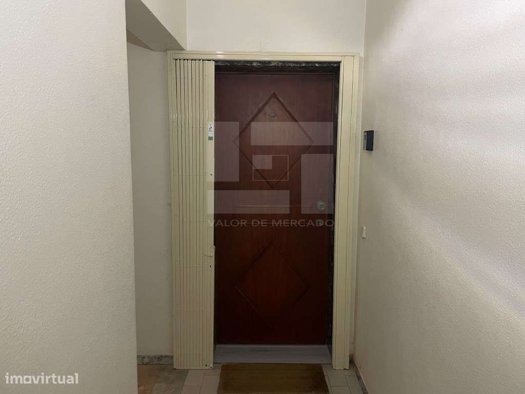 APARTAMENTO T3 - QUINTA DO BISPO, PORTIMÃO-23