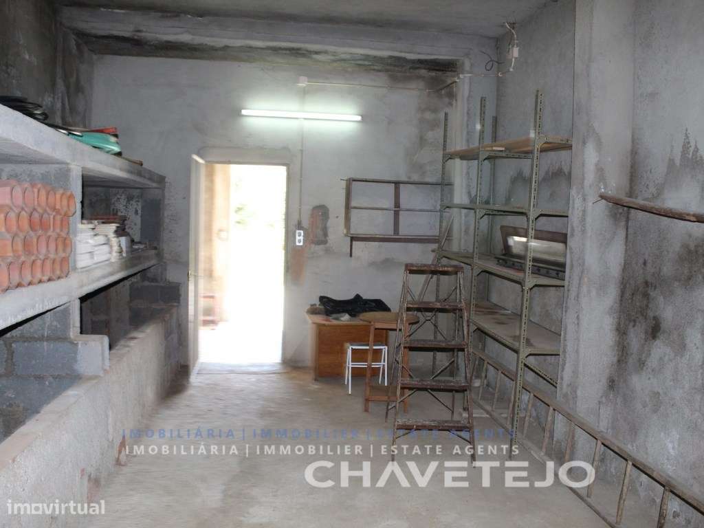 Oportunidade! Quinta com moradia, anexo e terreno próxima da Albufe...-30