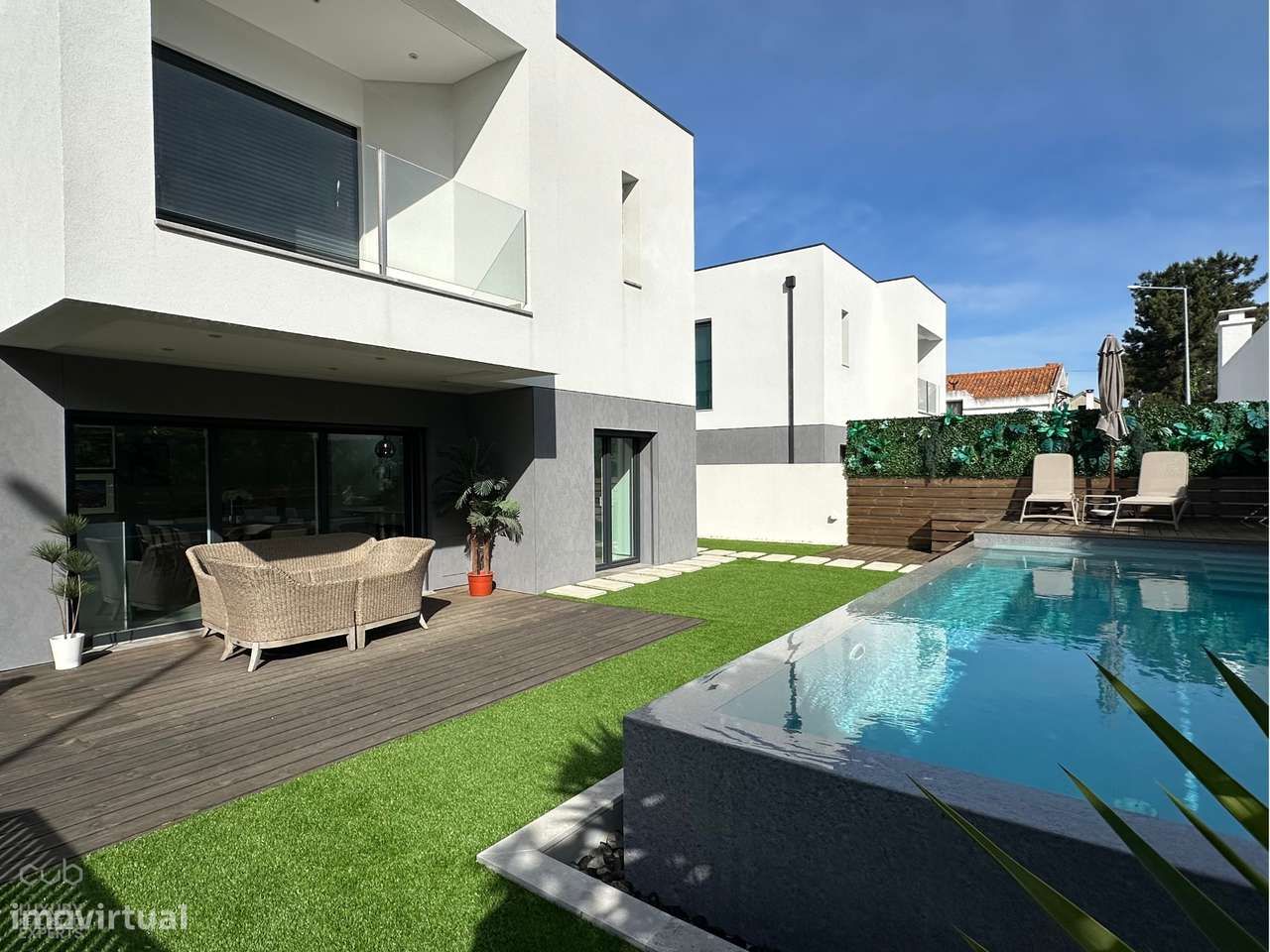 MORADIA V3 - NO CENTRO DA AROEIRA-13