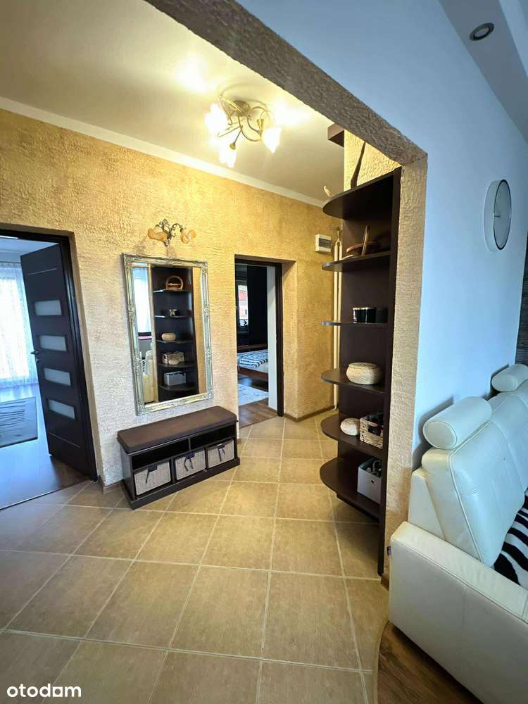 Przestronne 3 pokojowe mieszkanie, gotowe do zamieszkania!-9