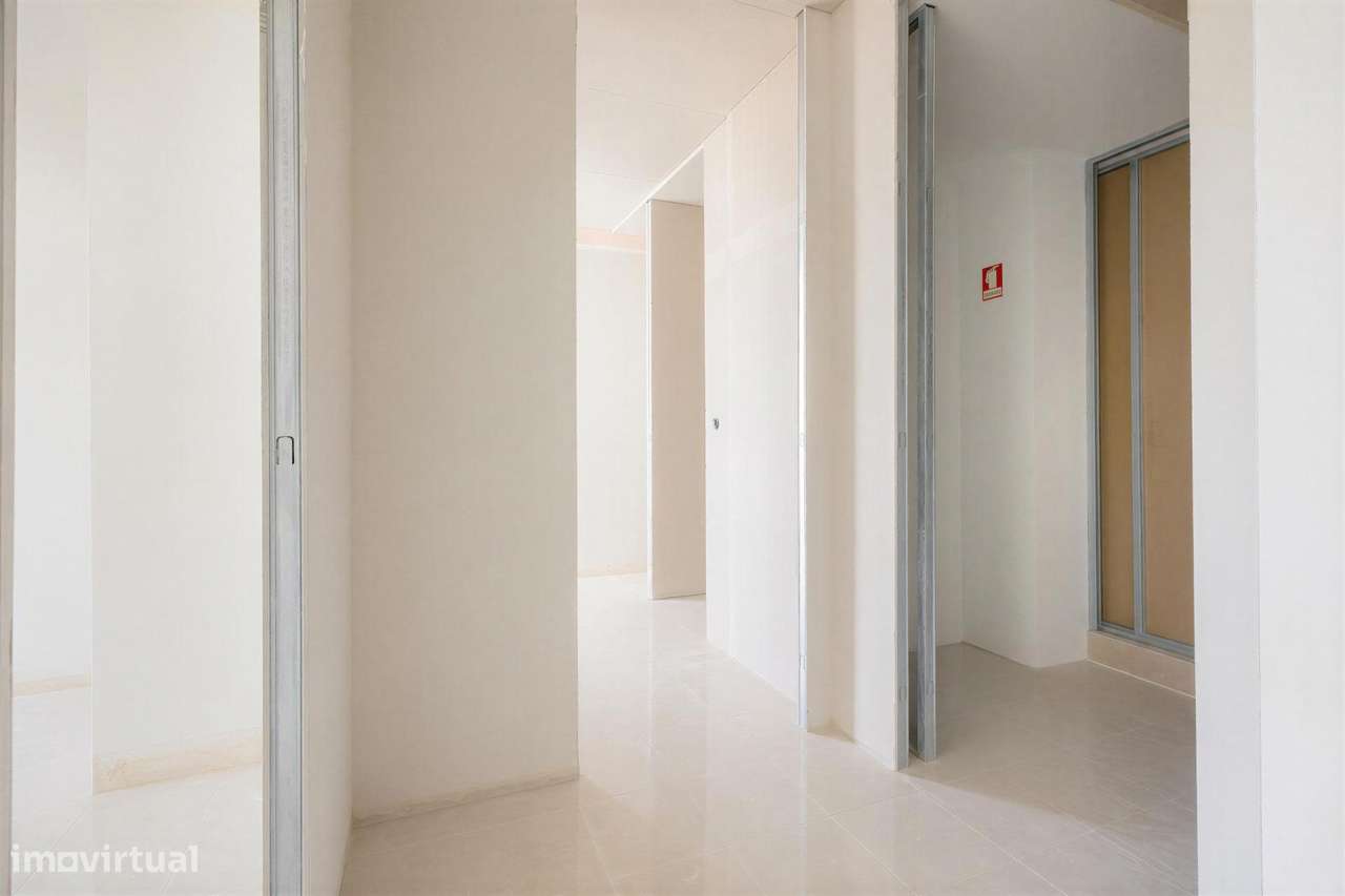 Apartamento T2 Renovado em Ermesinde – Personalize os...-14