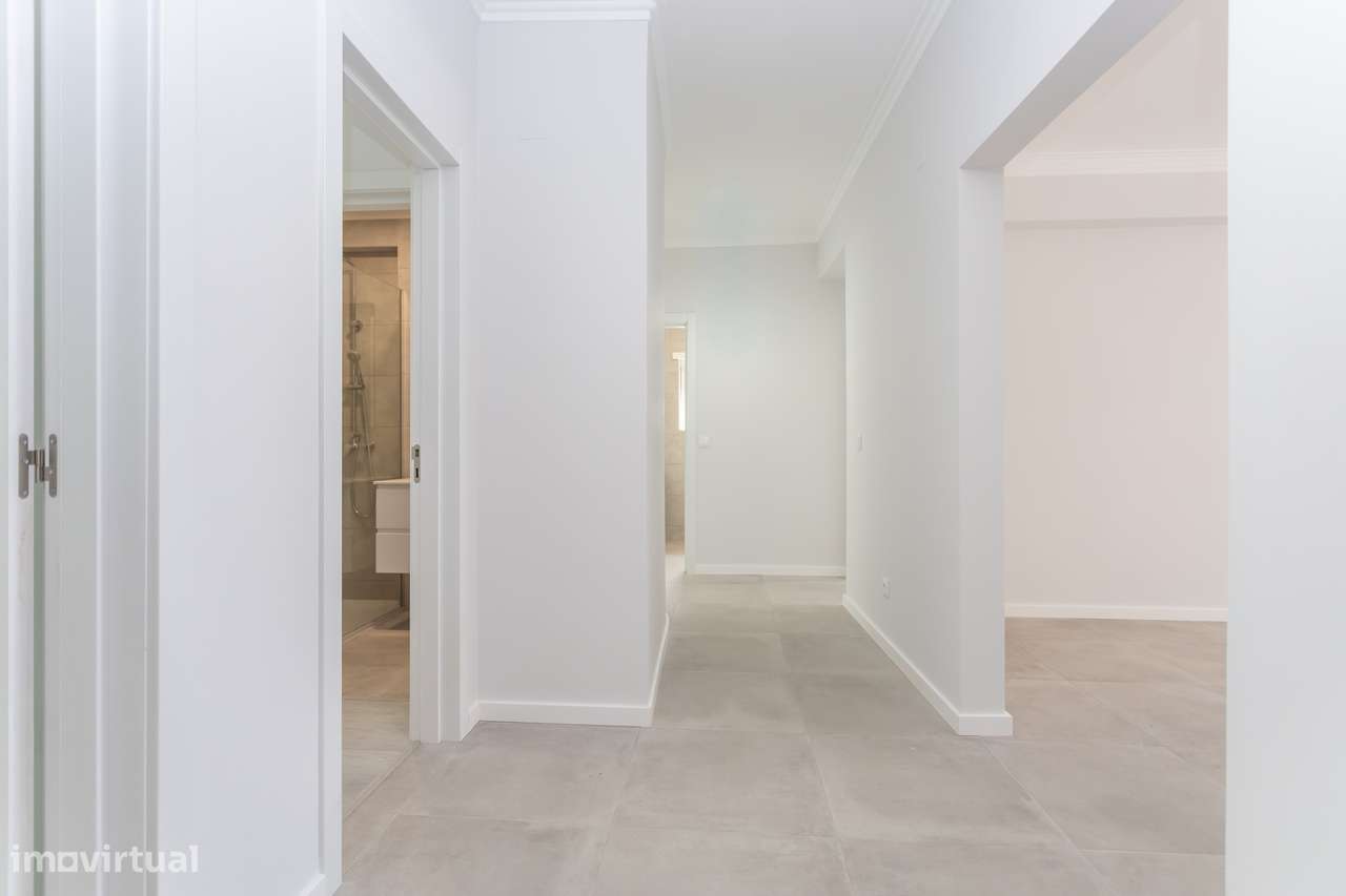 APARTAMENTO T3  REMODELADO CASAL DO MARCO-5