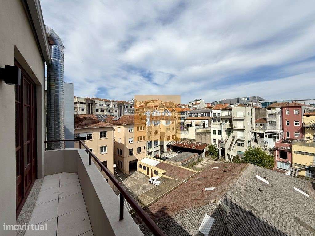 T1 junto ao mercado do Bolhão-21