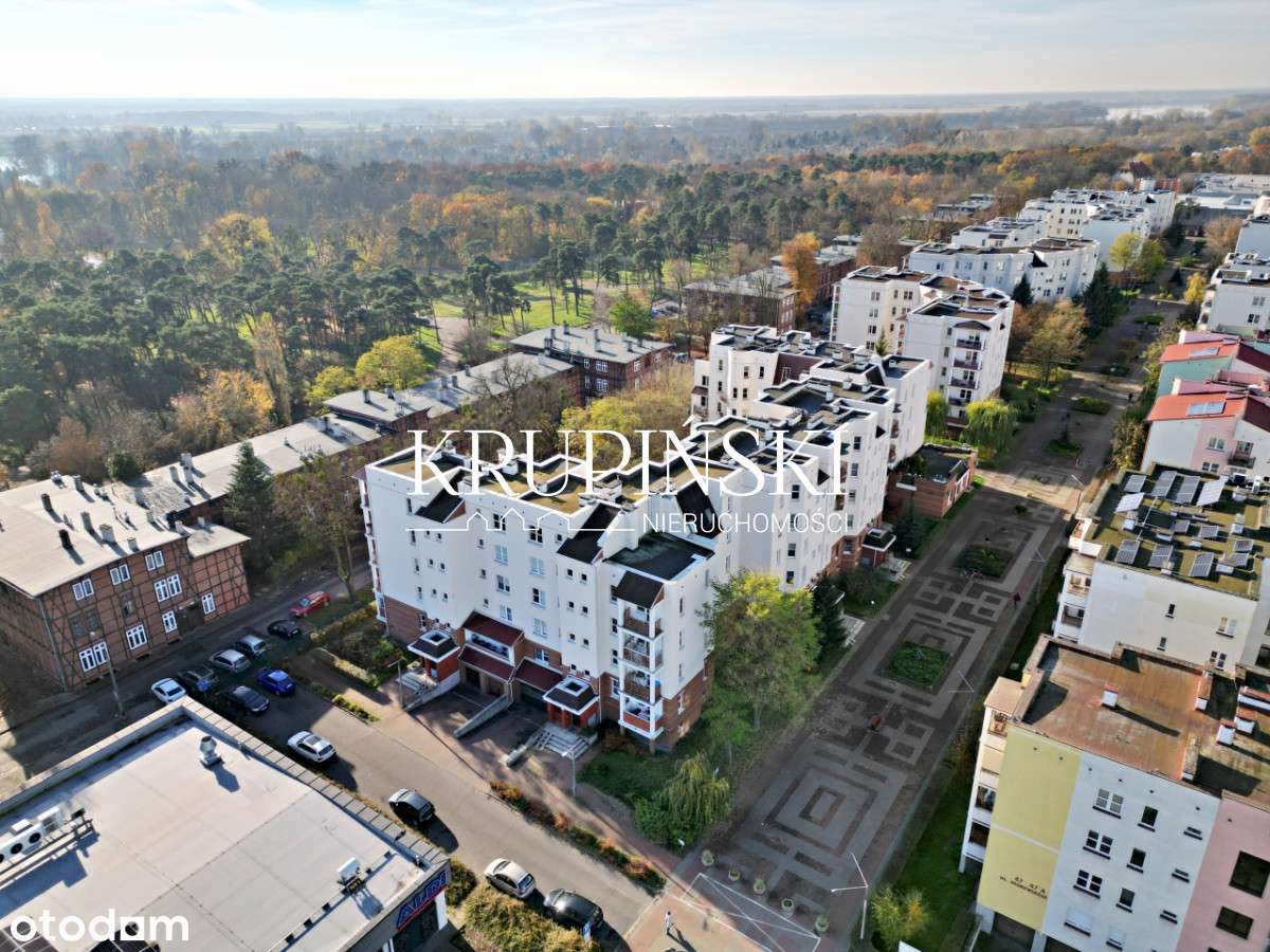 Wyjątkowe, przestronne mieszkanie na Zieleńcu.-10