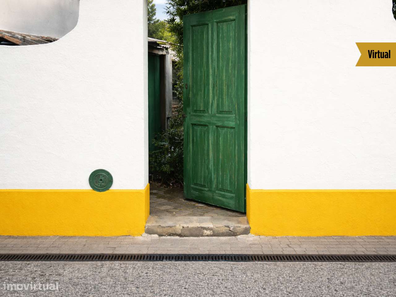 Moradia T2 para Recuperar na Tapada - Grande imagem: 2/11