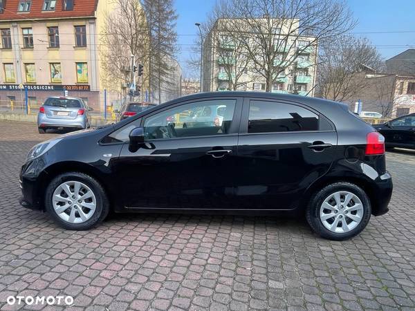 Kia Rio 1.2 Dream-Team Edition - 6