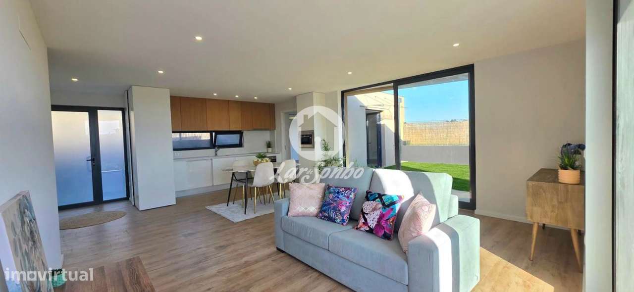 Moradia M3 individual e térrea com G.F. em Fradelos - Grande imagem: 3/23