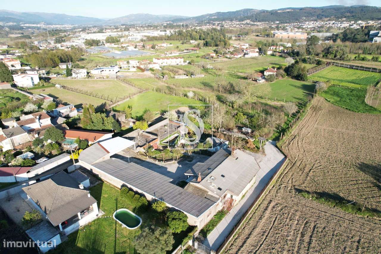Moradia T7 com 634m² de construção e enorme potencial | Palmeira, Brag - Grande imagem: 5/7