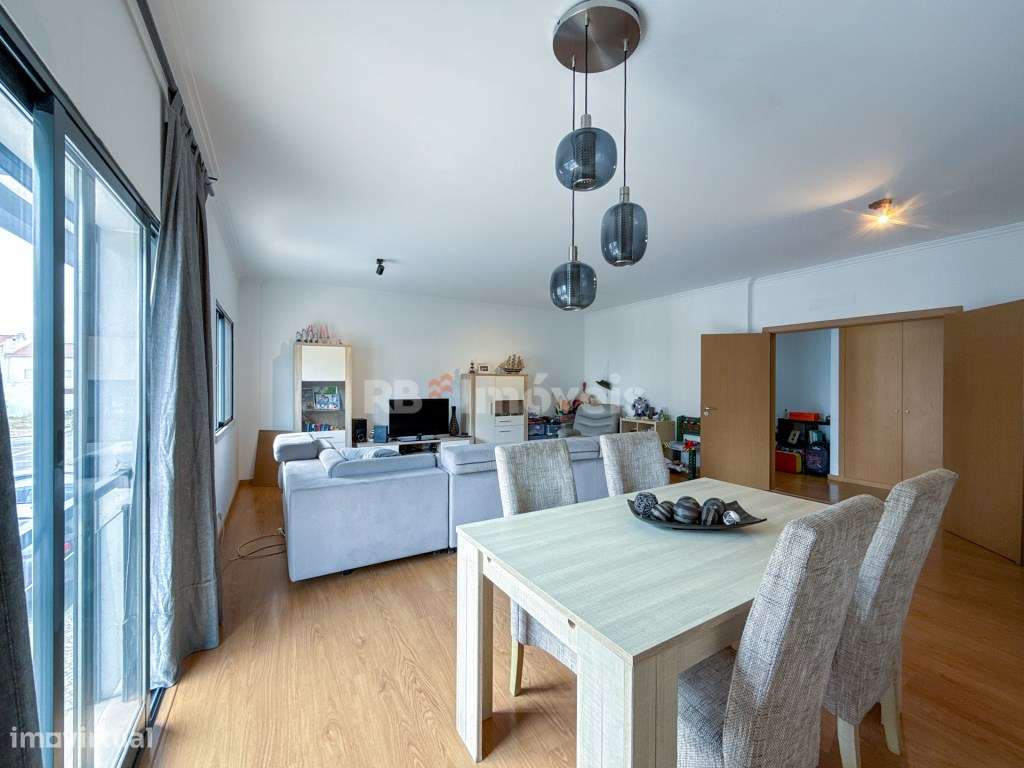 Apartamento T3- Com Garagem e Terraço - Grande imagem: 5/41