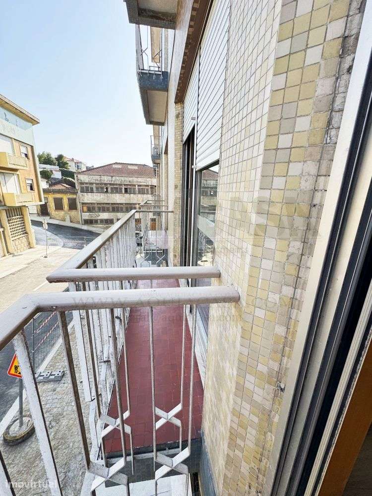Apartamento T3 Renovado no Bonfim, Porto | 2 Casas de Banho-21