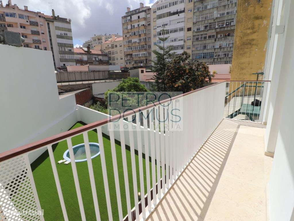 T1 NOVO MOBILADO - Grande imagem: 3/22