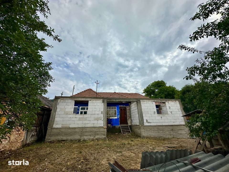 Casa de vanzare in Comuna Vad, la 22 km de Dej – cu utilitati, teren - Imagine principală: 2/4