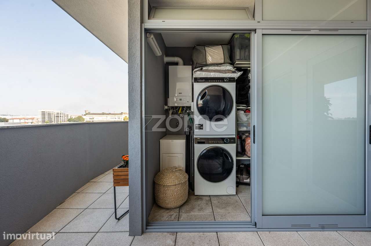 APA T2, varanda 35m², condomínio fechado, Molares 20, Paranhos, Por...-21