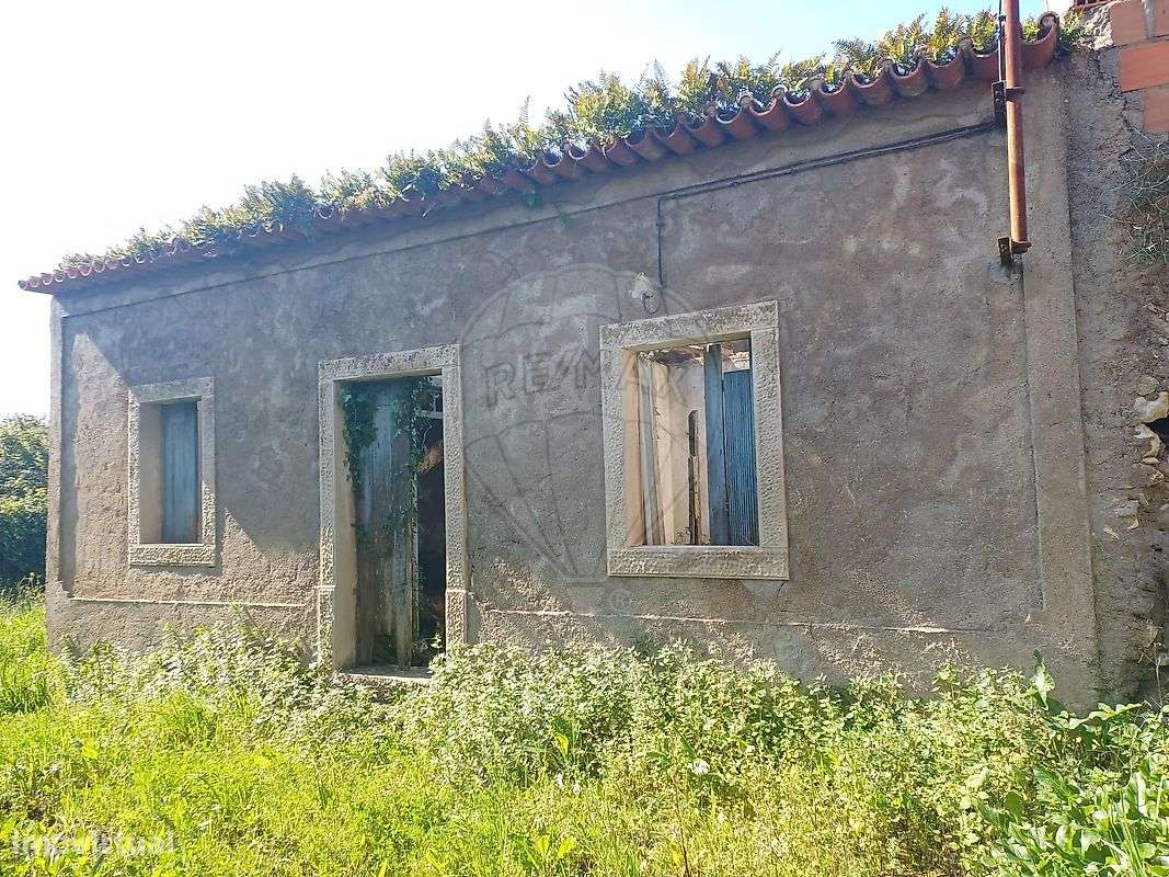 Moradia T2 para venda - Grande imagem: 2/9