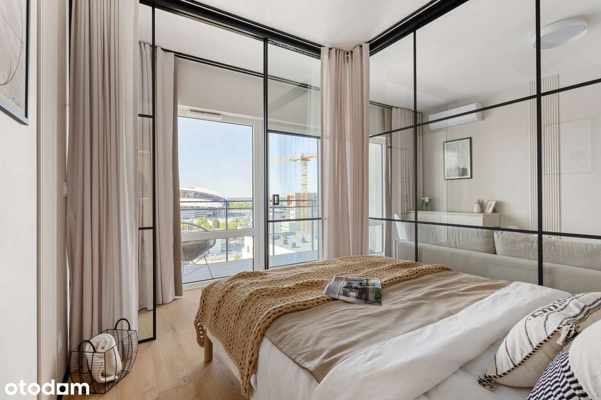 DRZWI OTWARTE 05.12. | Stylowe M z przeszkloną sypialnią i garderobą