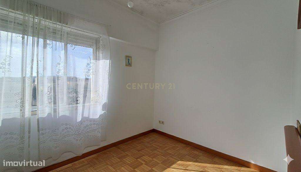 Apartamento T3 em Camarate, Loures - Oportunidade Única! - Grande imagem: 3/34