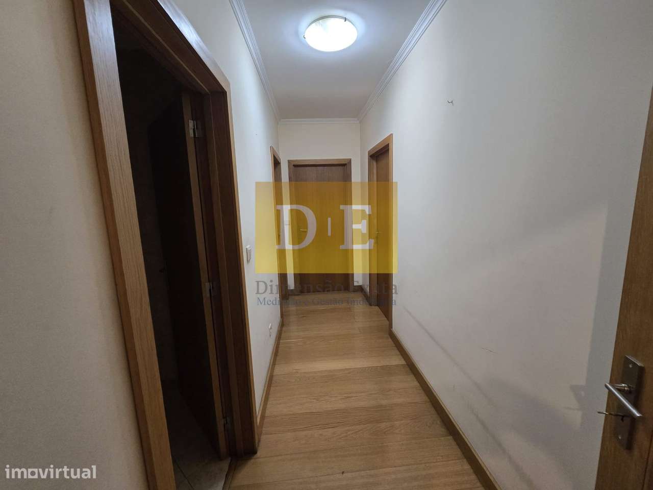 Apartamento T4 na Zona Nobre dos Maninhos na Maia-26