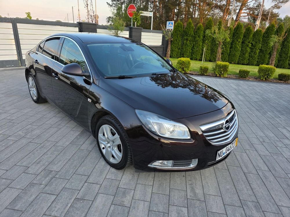 Opel Insignia A 2.0 CDTI Edition 2012