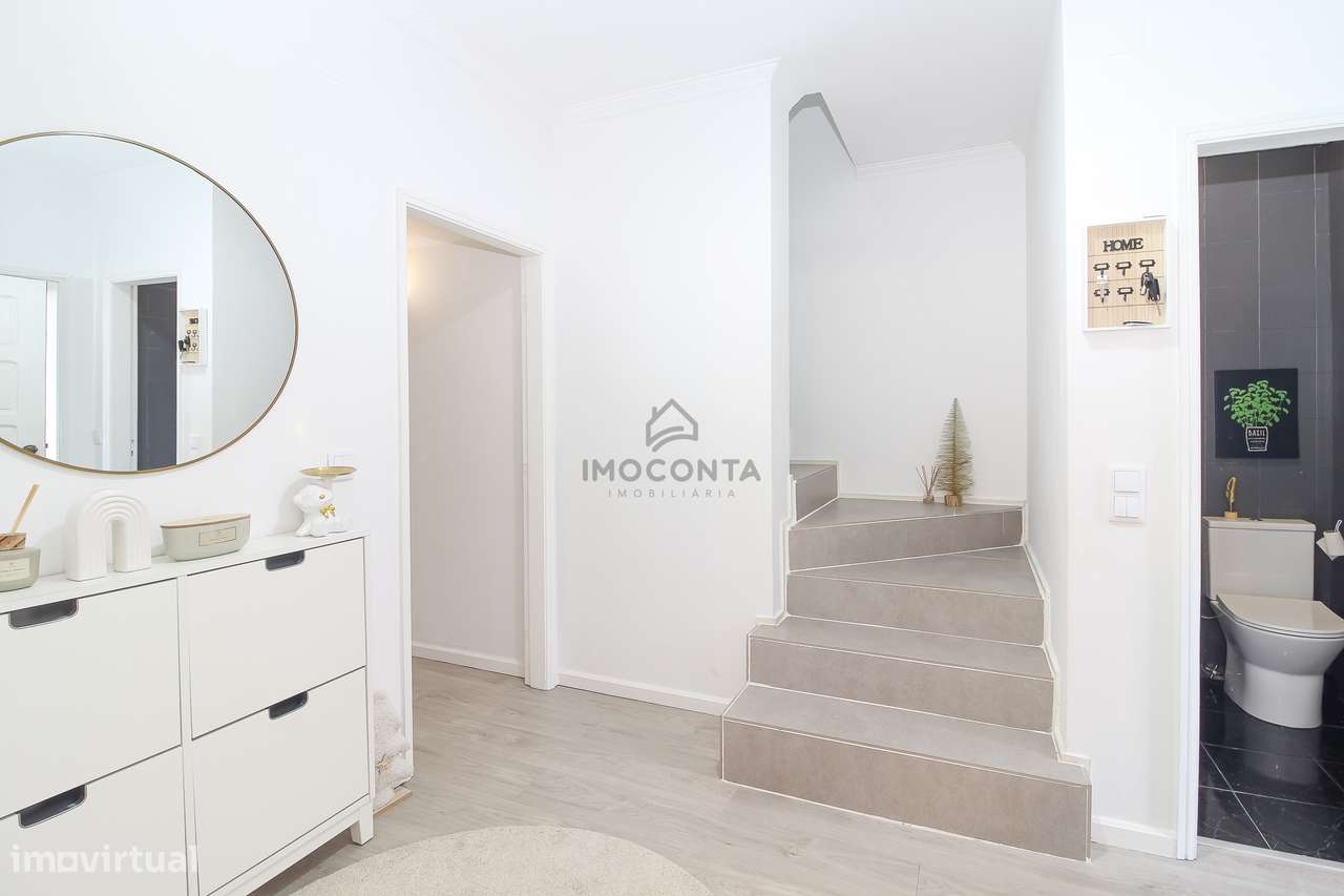 Moradia T3 de 3 Frentes Centro de Valongo-12