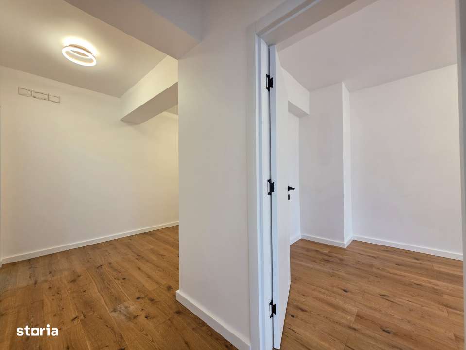 Apartament cu doua camere 60mp, terasa 25mp, Tractorul-16