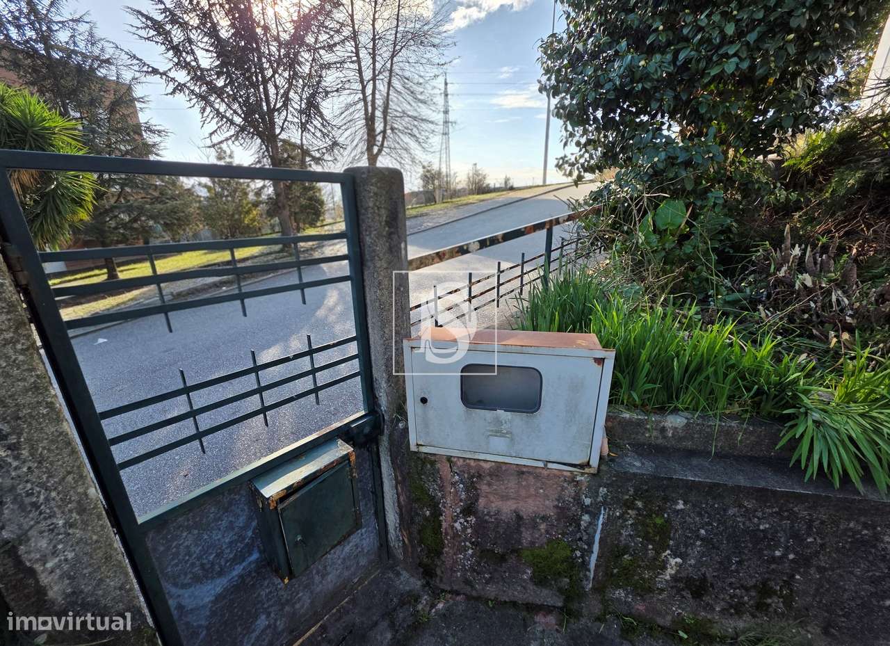 Moradia  T3 com Terreno-12