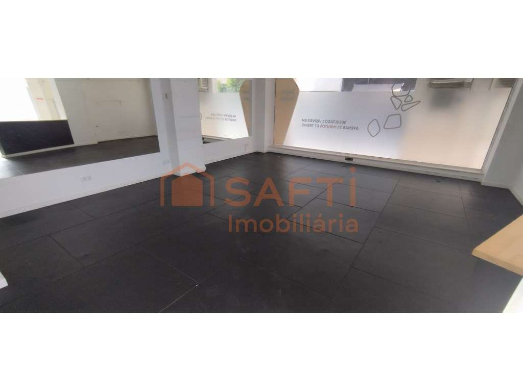 Loja arrenda Lumiar - Grande imagem: 2/11