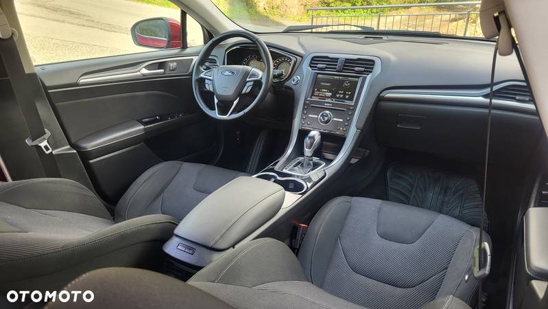 Ford Mondeo 2.0 TDCi Start-Stopp PowerShift-Aut Titanium - 13