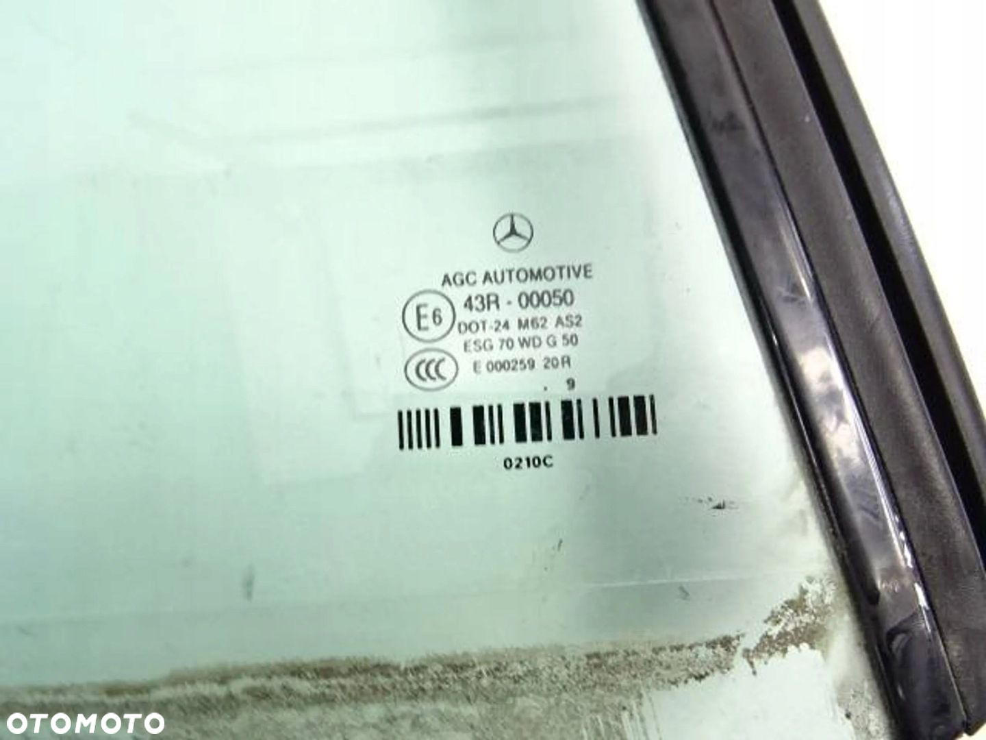 Szyba karoseryjna prawy tył Mercedes C207 W207 09r - 2