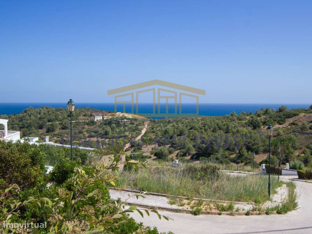 Lote para moradia com fabulosa vista mar perto de Burgau e Salema - Grande imagem: 1/5