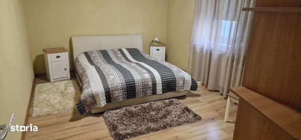 Apartament cu 4 camere,100mp, 2 parcari, Zona Europa - Imagine principală: 4/7