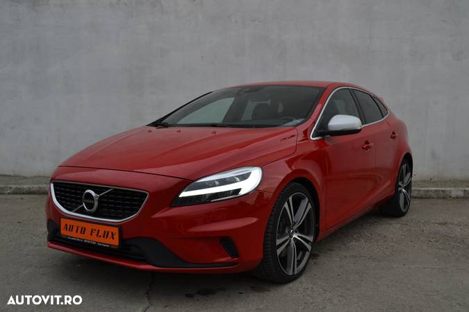 Volvo V40 D4 Geartronic RDesign - 1