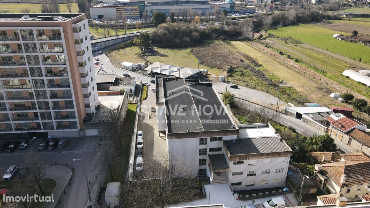 T2 Renovado, próximo ao Maiashopping