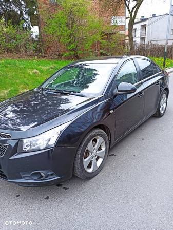 Chevrolet Cruze - 1