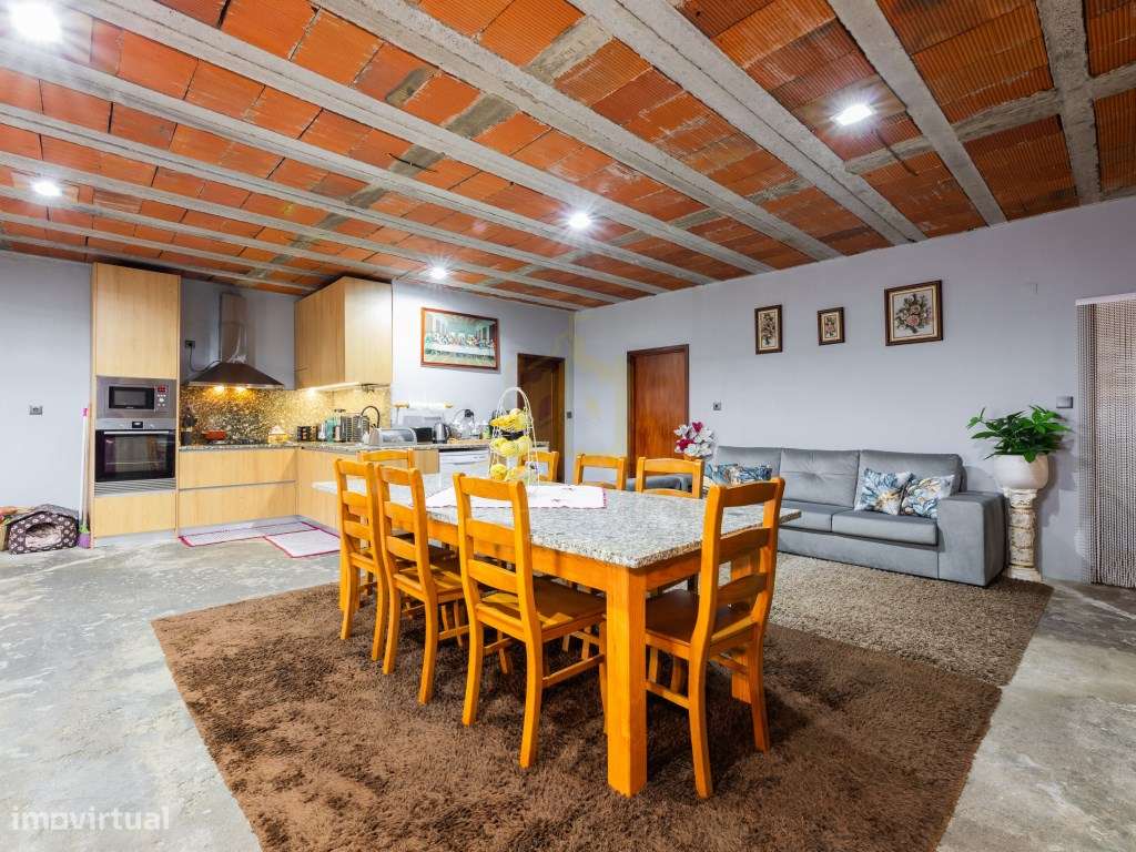Excelente Moradia T3 em Lanhoso - Póvoa de Lanhoso-28