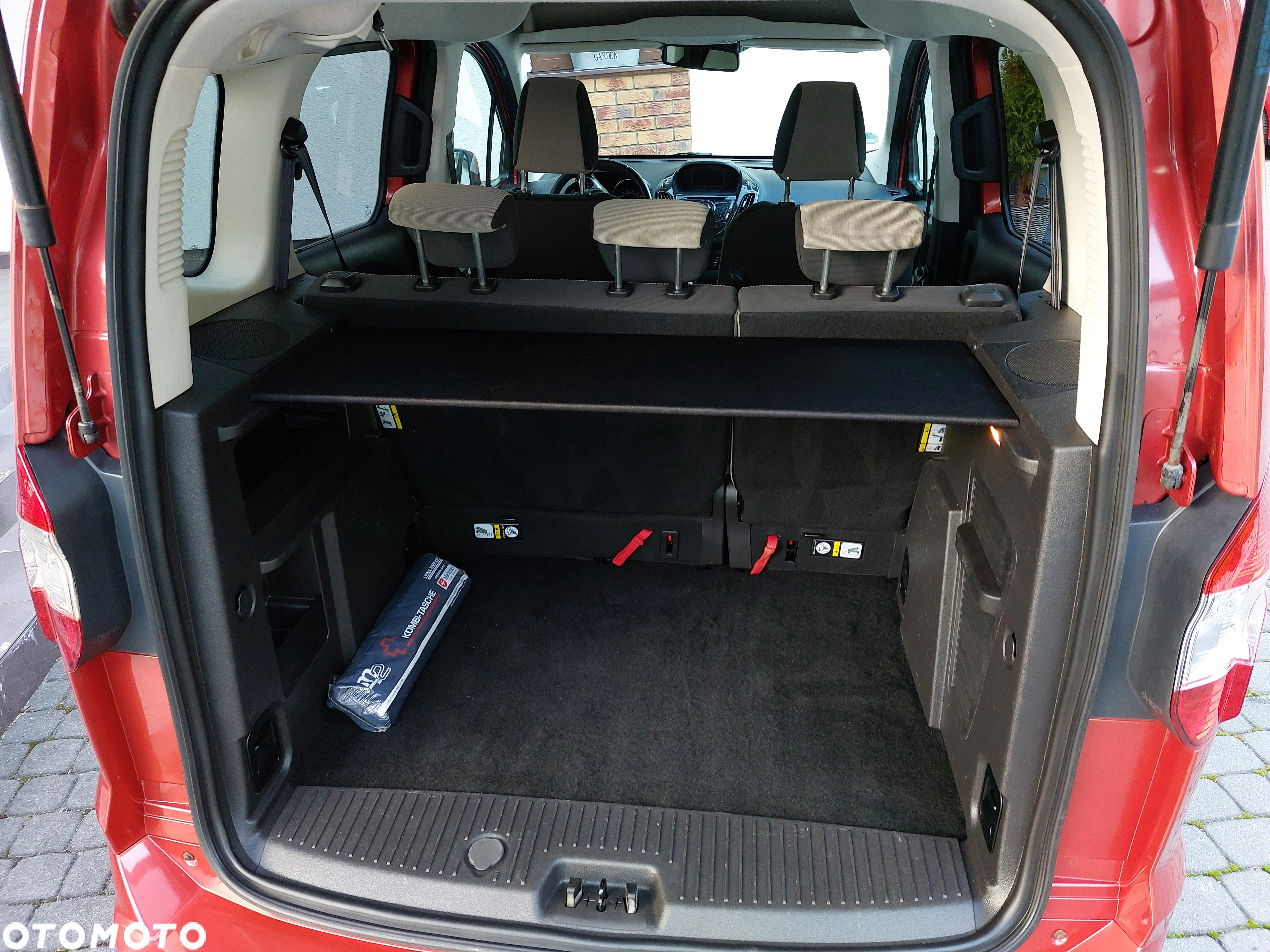 Ford Tourneo Courier 1.0 EcoBoost Titanium - 19