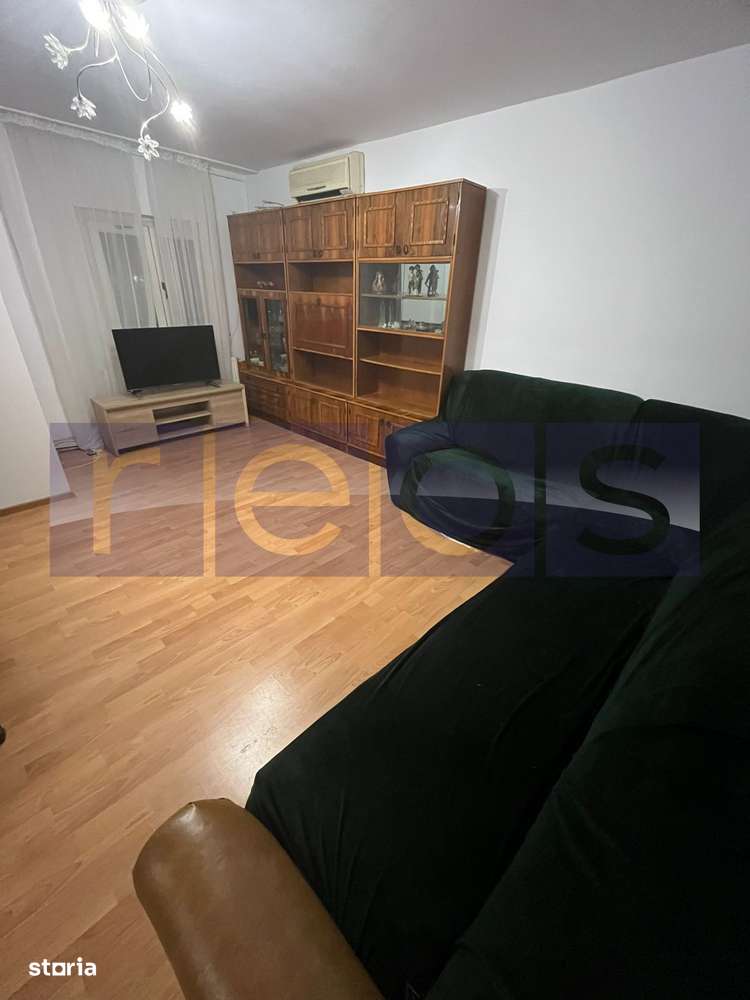 De vanzare apartament 3 camere Bd Dacia decomandat 2 bai 79 mp utili - Imagine principală: 2/12