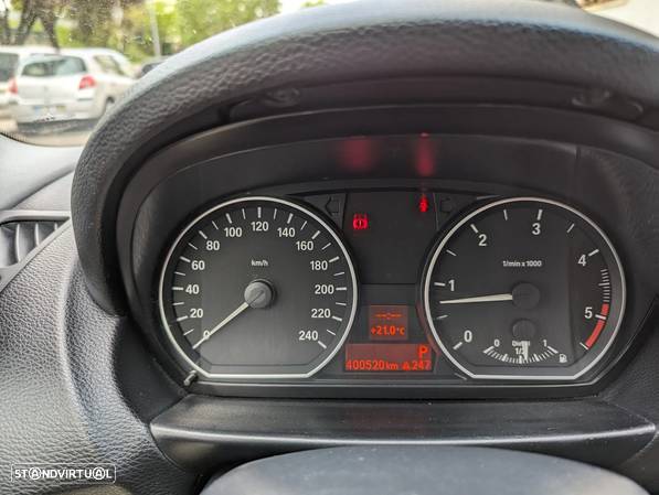 BMW 118 d Aut. - 10