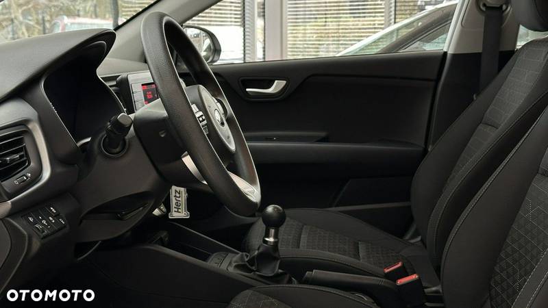 Kia Rio 1.2 M - 32