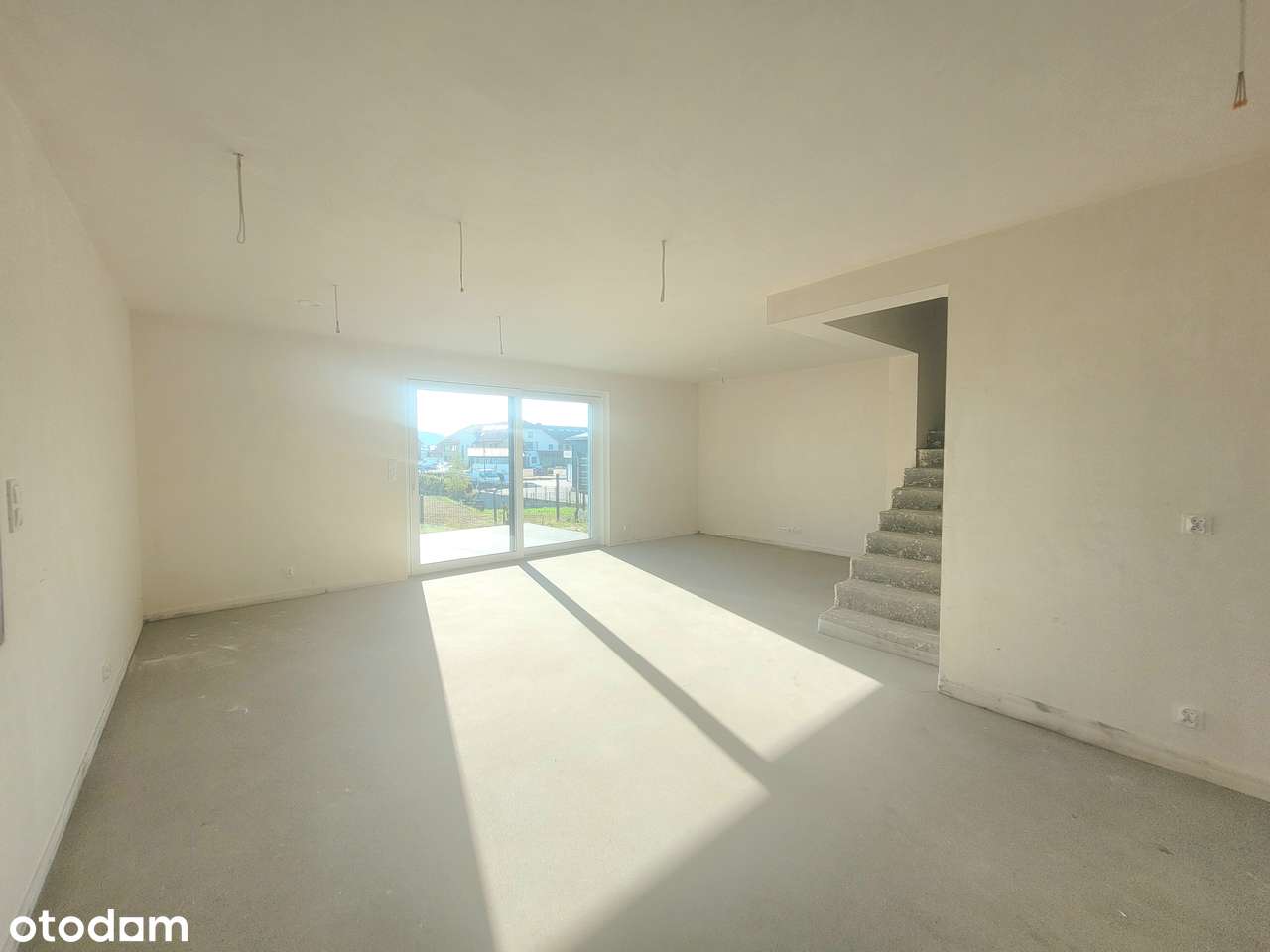 centrum|duża działka|rolety|okno HST|gotowy|PKM|tanie utrzymanie - Pełny obrazek: 5/13