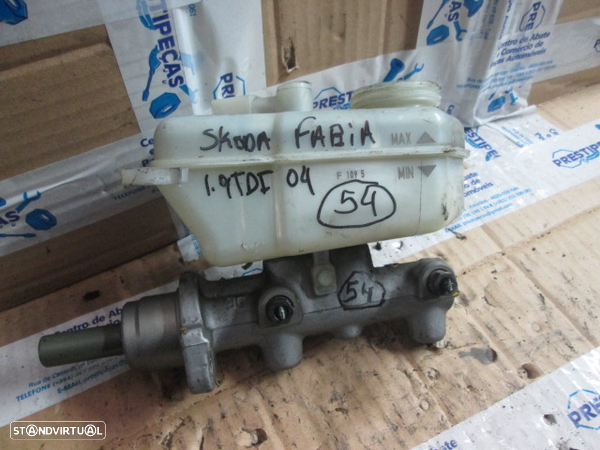 Bomba De Travão X5617 SKODA FABIA 2004 1.9 TDI DIESEL VW POLO 2007 1.4 TDI DIESEL VW POLO 2002 1.9 SDI DIESEL SEAT IBIZA 2007 1.4 TDI DIESEL VW POLO 2006 1.4I GASOLINA SEAT IBIZA 6L 2007 1.2I 0P GASOLINA VW POLO 4 2009 1.4TDI 0P DIESEL - 1