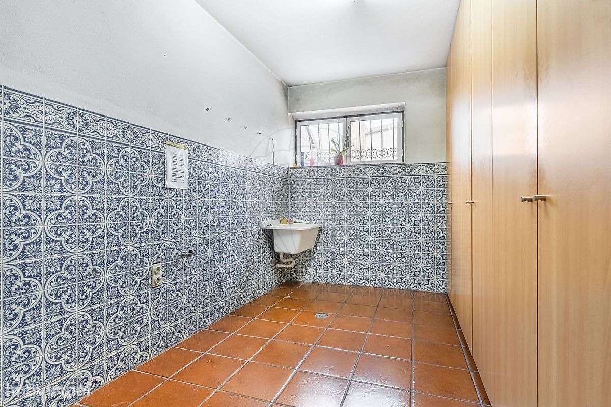 Moradia T5 individual em Nogueira - Braga-30