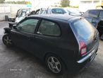 Mitsubishi Colt 1.3 75cv 3P 1998 - Para Peças - 4