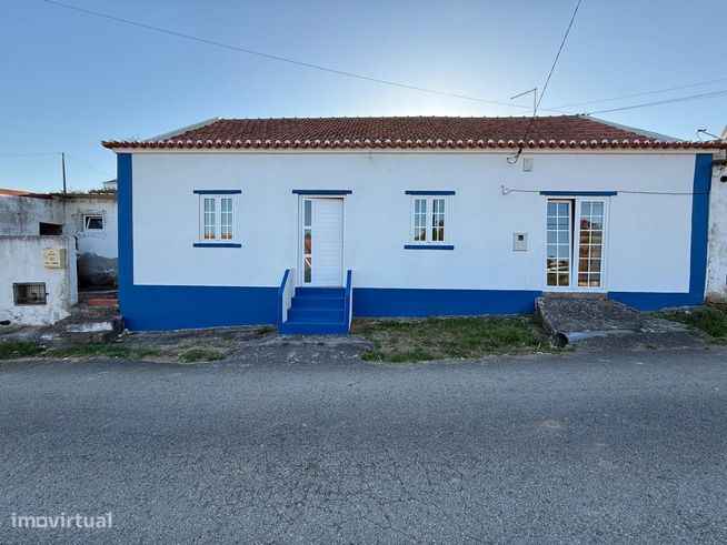 Vende-se Moradia Térrea T2 na Ericeira-0