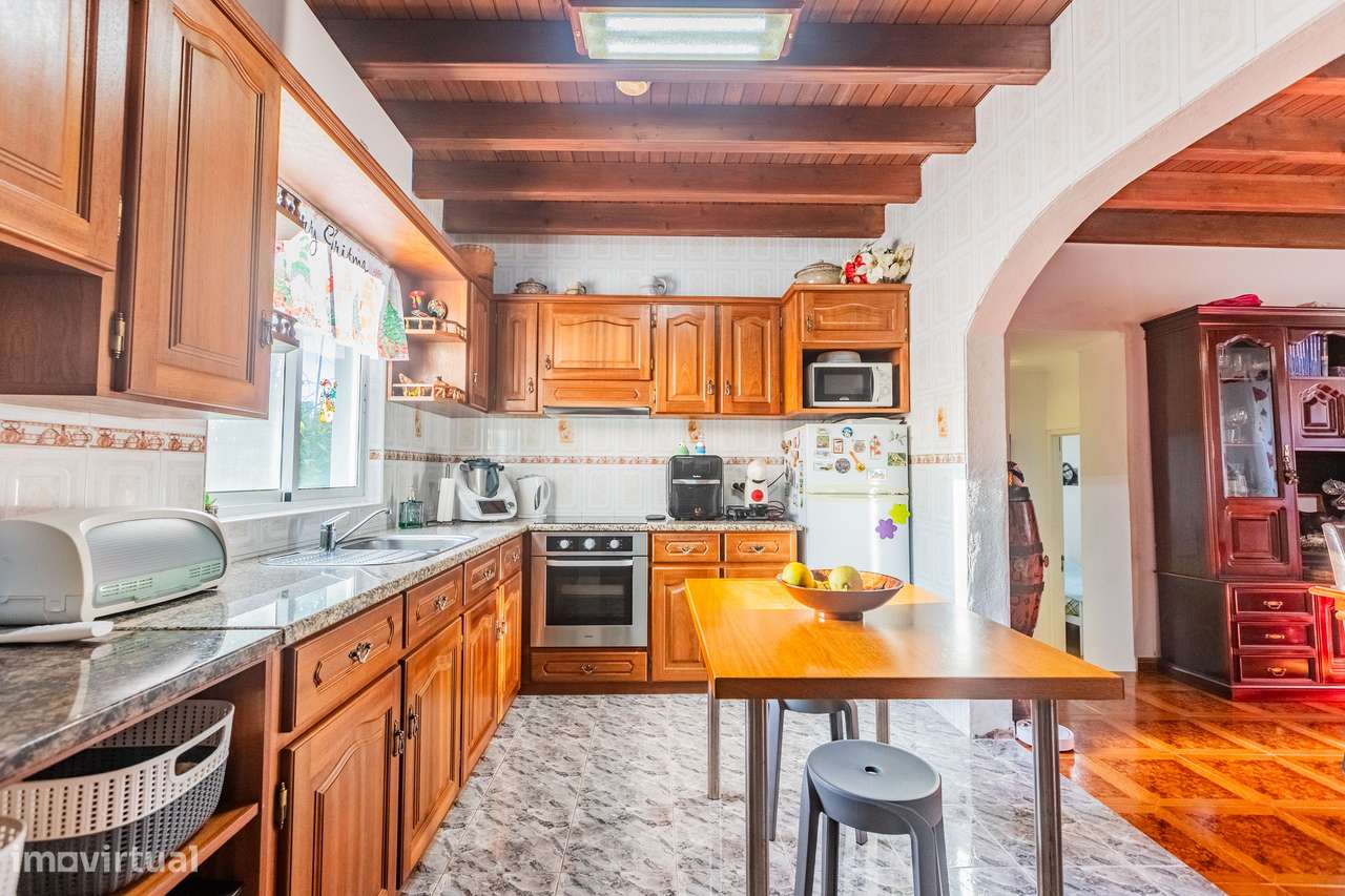 Moradia T3 - Fenais da Luz-9