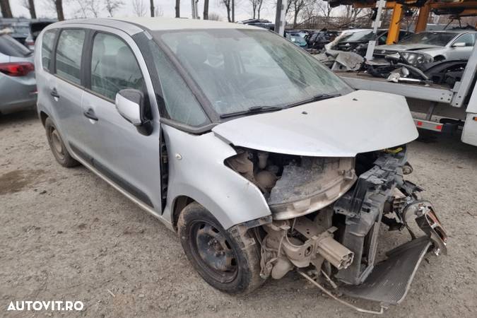 Dezmembrez Citroen C3 Picasso motor 1.6hdi 9HP 92cp bara spate haion jante dezmembrari r16 - 3