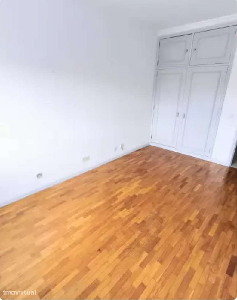 APARTAMENTO T2+1 - Centro são João da Madeira - Grande imagem: 5/15